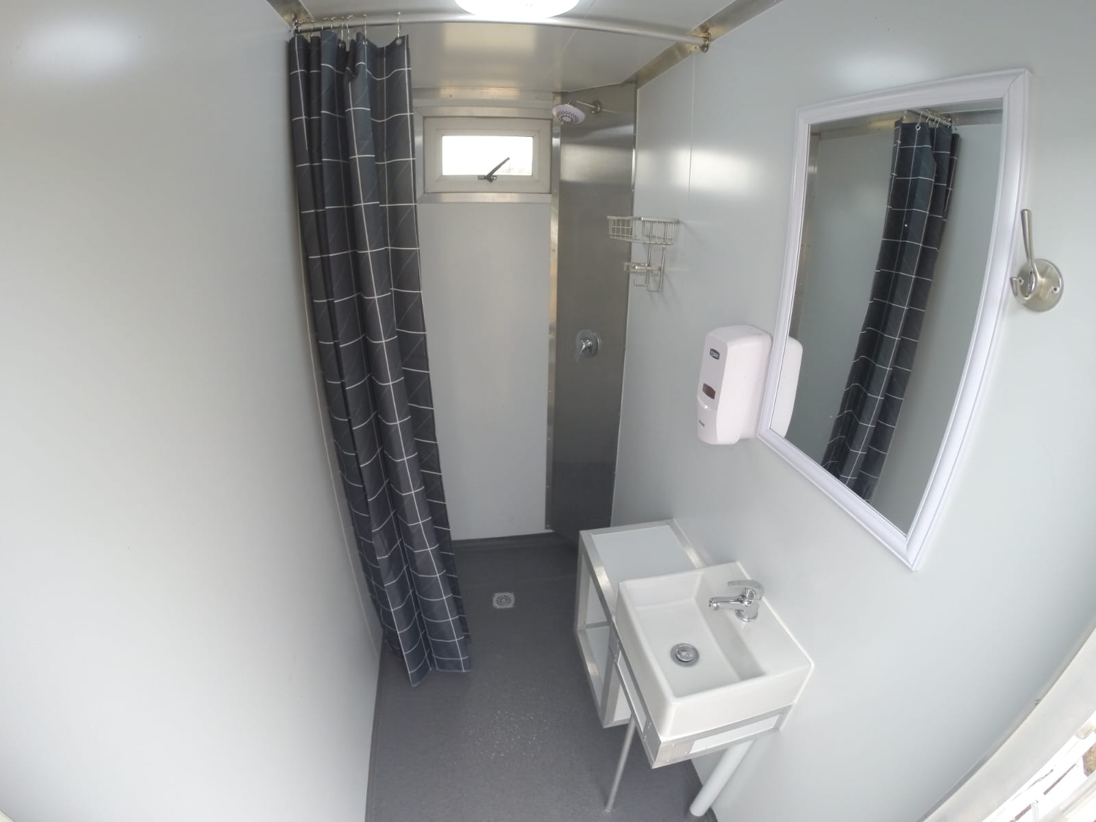 Unit 4 - shower
